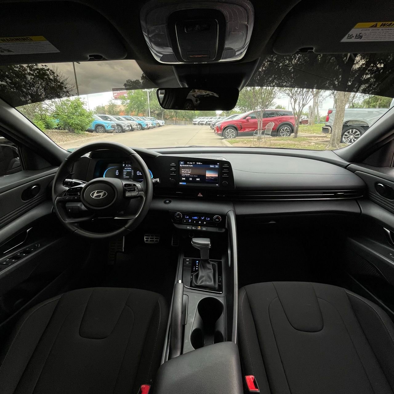 Used 2025 Hyundai Elantra Sport image 10