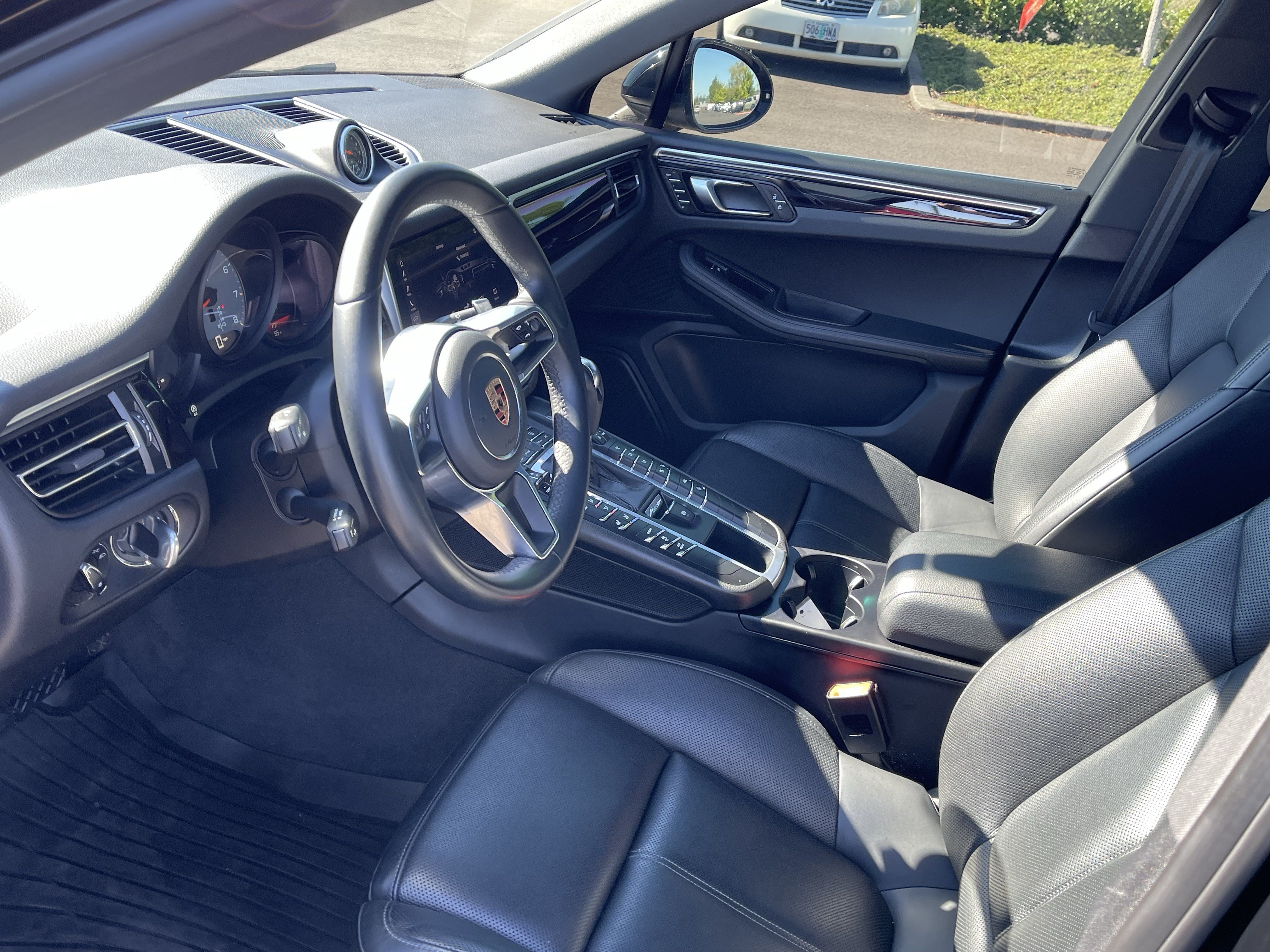 Used 2019 Porsche Macan S AWD/4WD image 10