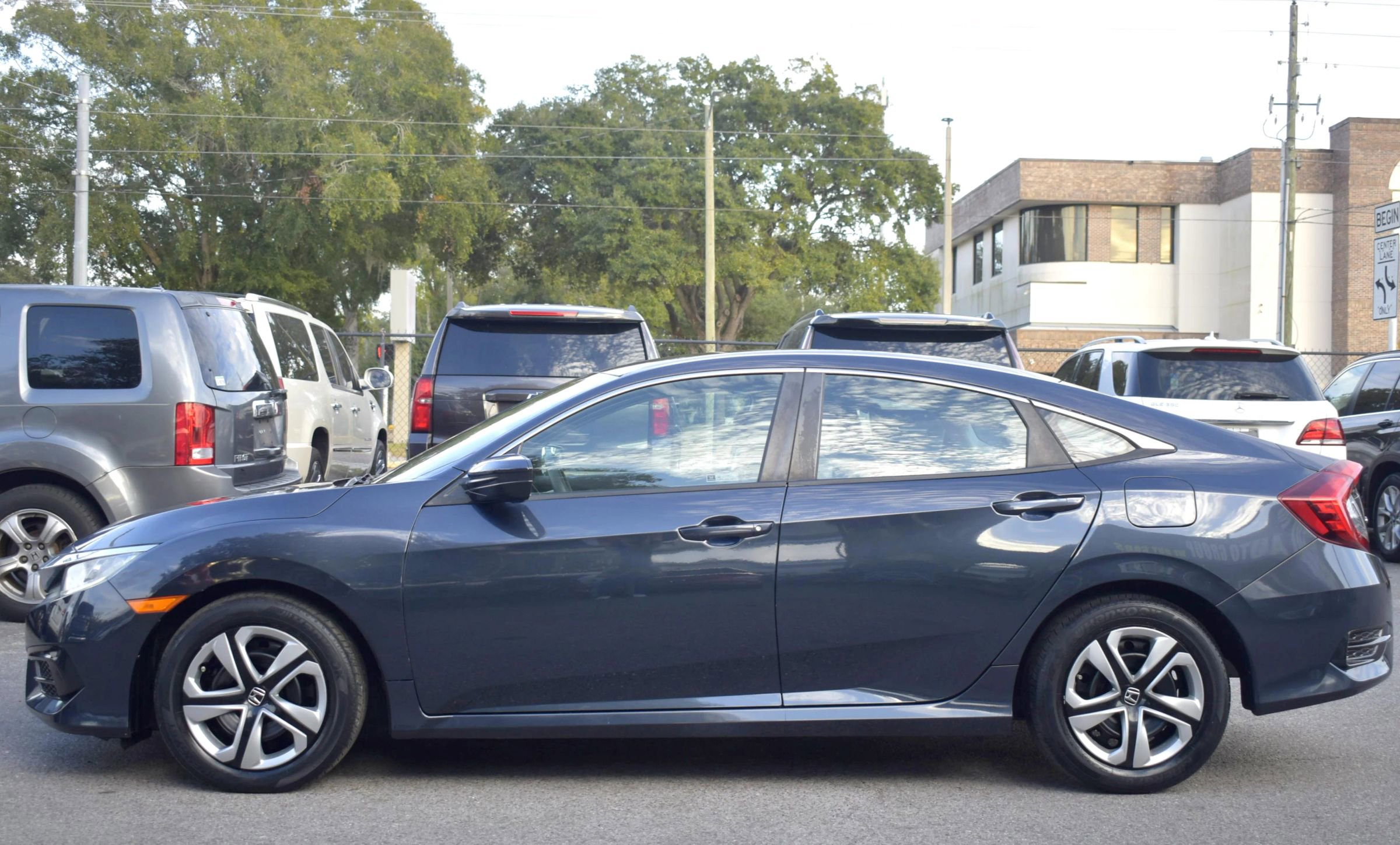 Used 2018 Honda Civic LX image 5