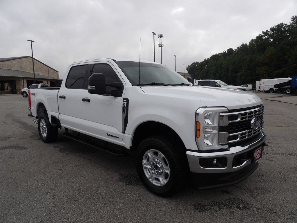 Used 2025 Ford F250 XLT w/ FX4 Off-Road Package AWD/4WD image 10