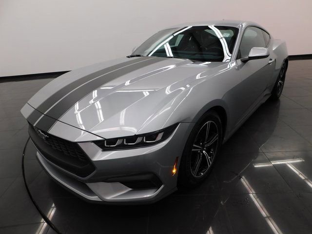 Used 2024 Ford Mustang Premium image 11