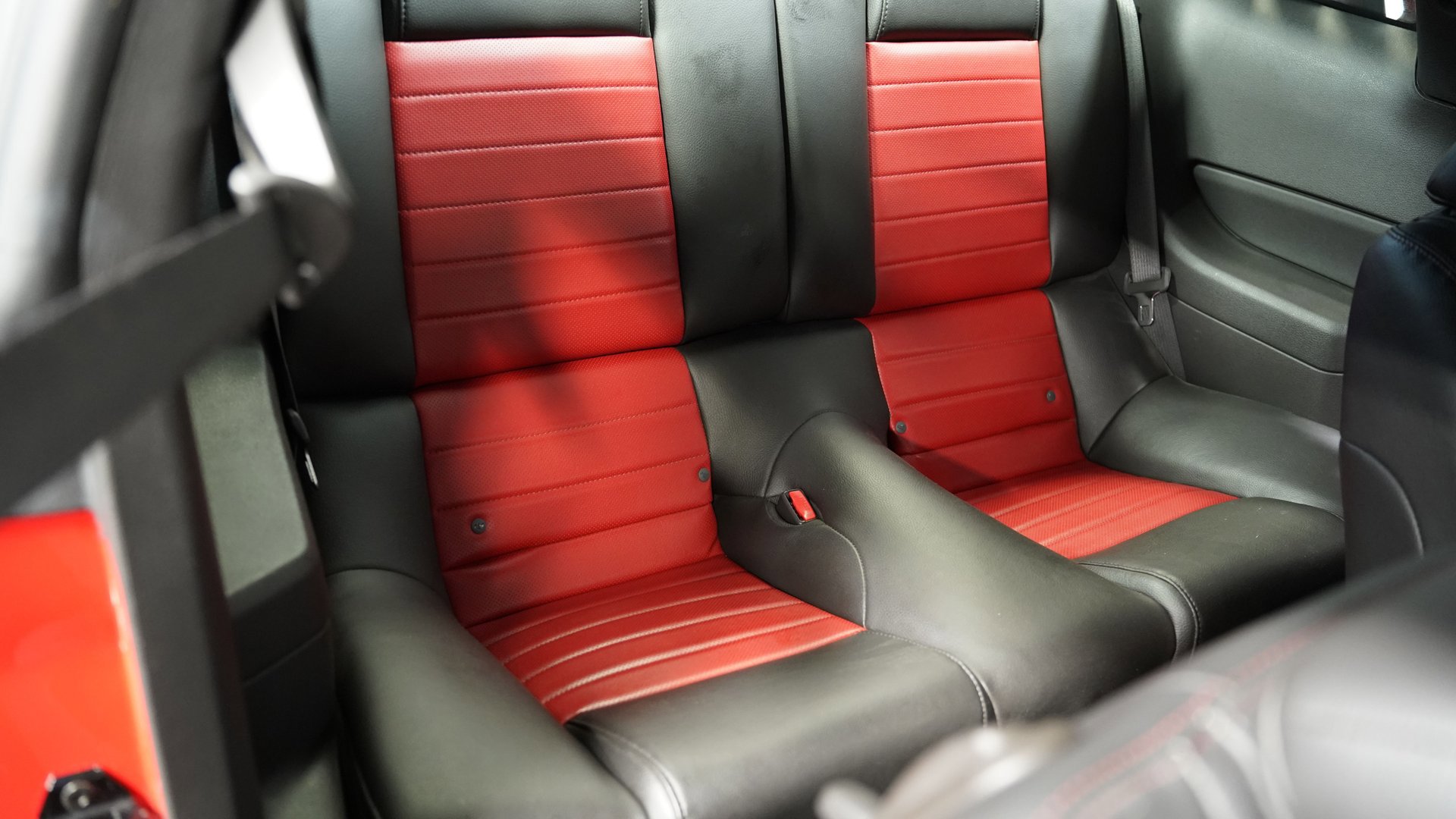 Used 2009 Ford Mustang Shelby GT500 RWD image 37