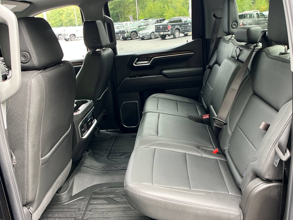 Used 2026 GMC Sierra 1500 SLT w/ SLT Premium Package AWD/4WD image 21