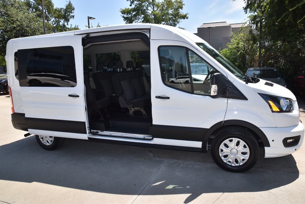 Used 2025 Ford Transit 350 XLT RWD image 13