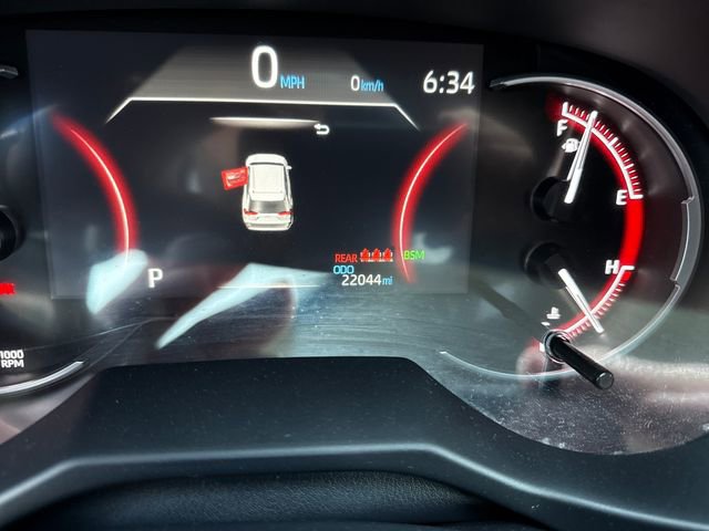 Used 2025 Toyota RAV4 XLE AWD/4WD image 18