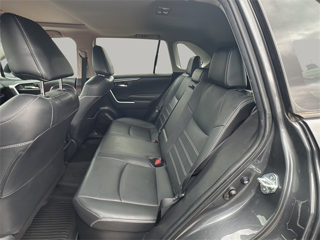 Used 2021 Toyota RAV4 XLE Premium image 13