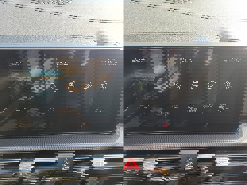 New 2026 Kia Sportage EX w/ EX Panorama Roof Package image 32