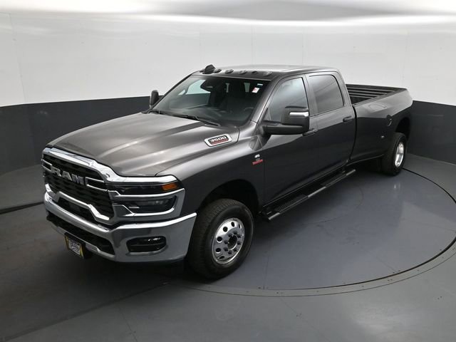 Used 2025 RAM 3500 Tradesman AWD/4WD image 13