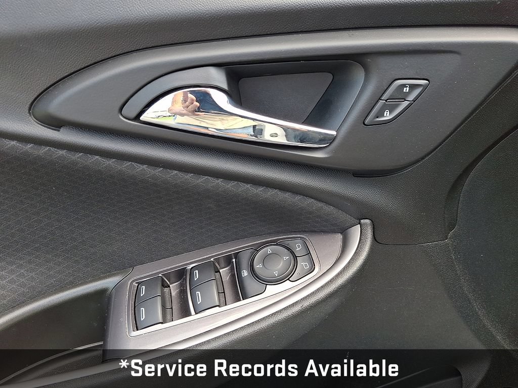 Used 2021 Chevrolet Malibu RS FWD image 11