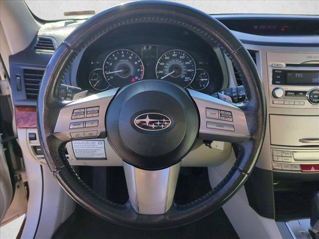 Used 2010 Subaru Outback 3.6R Limited image 10