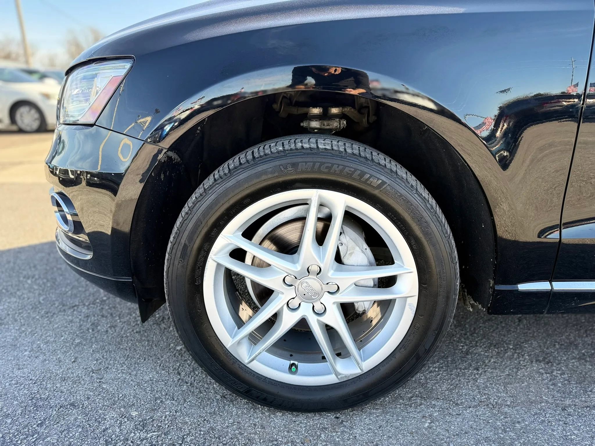 Used 2017 Audi Q5 2.0T Premium Plus w/ Technology Package image 15