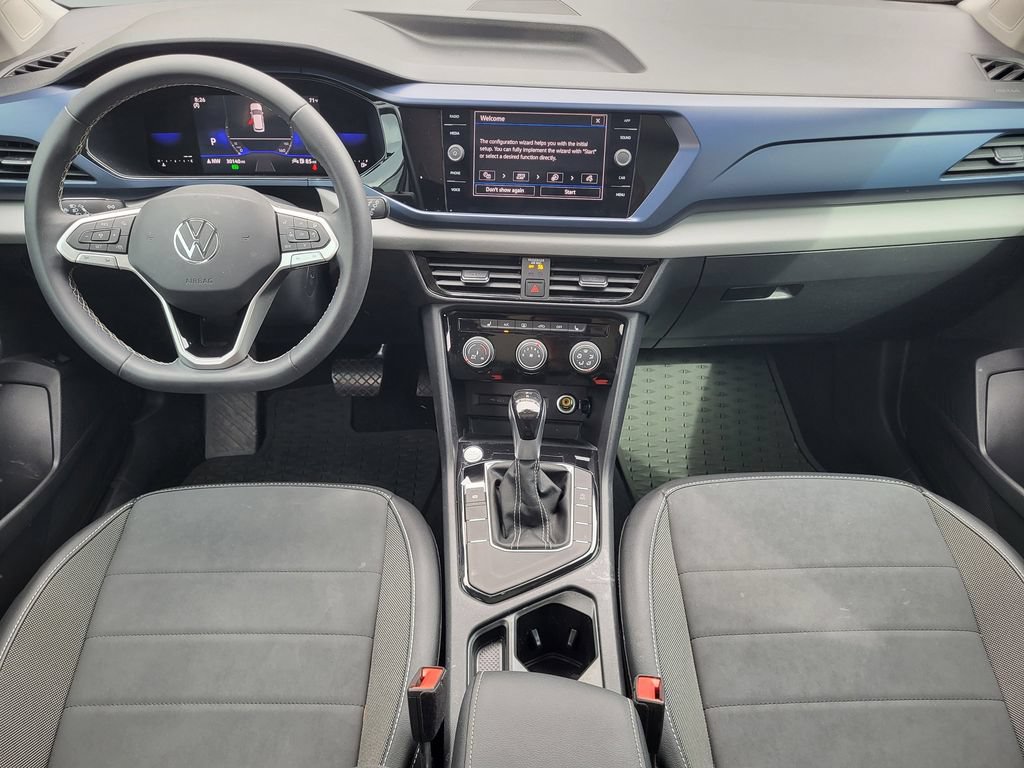 Used 2023 Volkswagen Taos SE w/ Panoramic Sunroof Package FWD image 25
