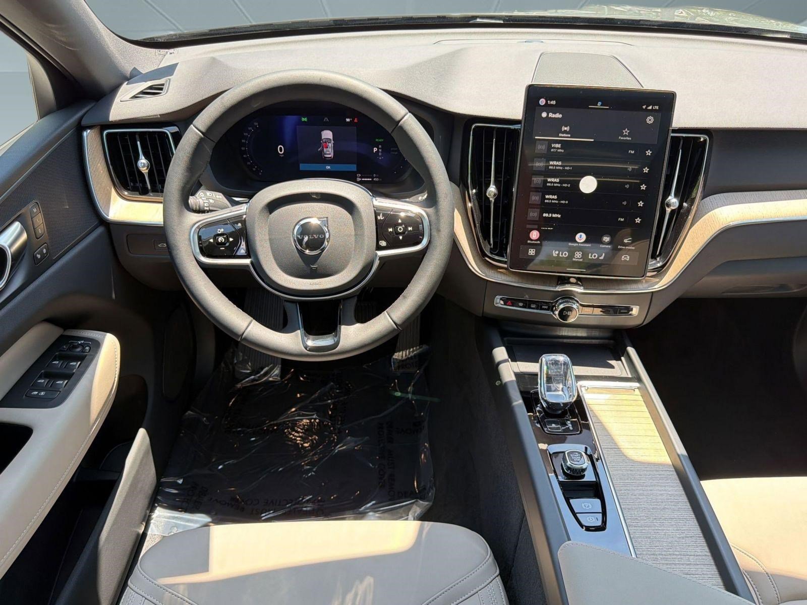 New 2026 Volvo XC60 T8 Plus w/ Climate Package AWD/4WD image 27
