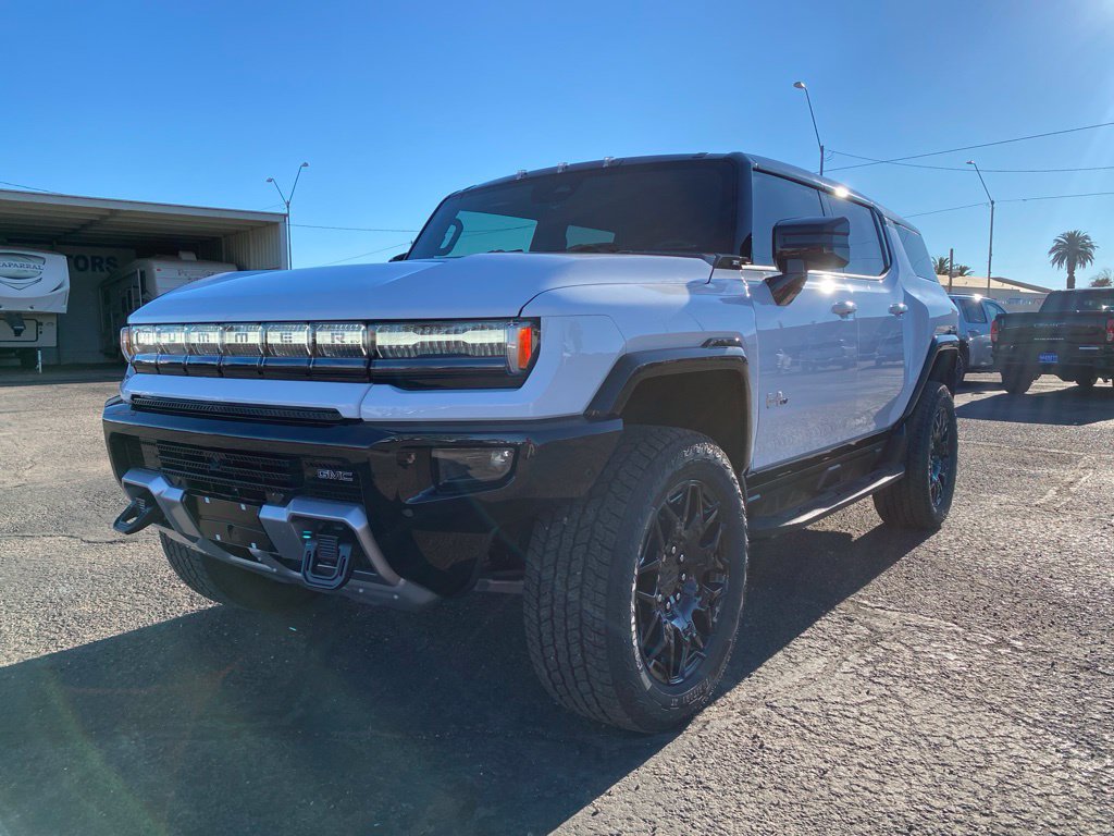 New 2026 GMC Hummer EV SUV AWD/4WD image 2