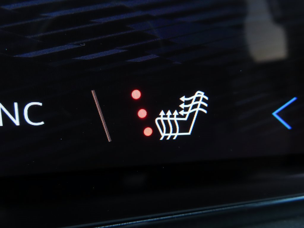 New 2026 Chevrolet Traverse LT image 11