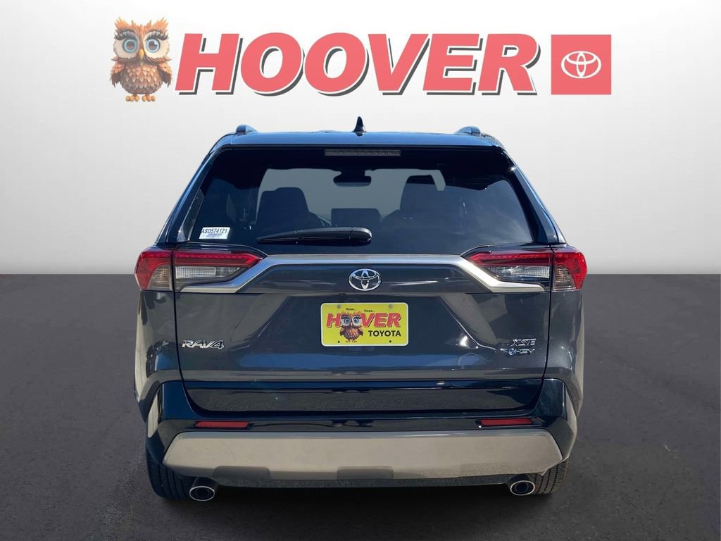 Used 2025 Toyota RAV4 XSE AWD/4WD image 3