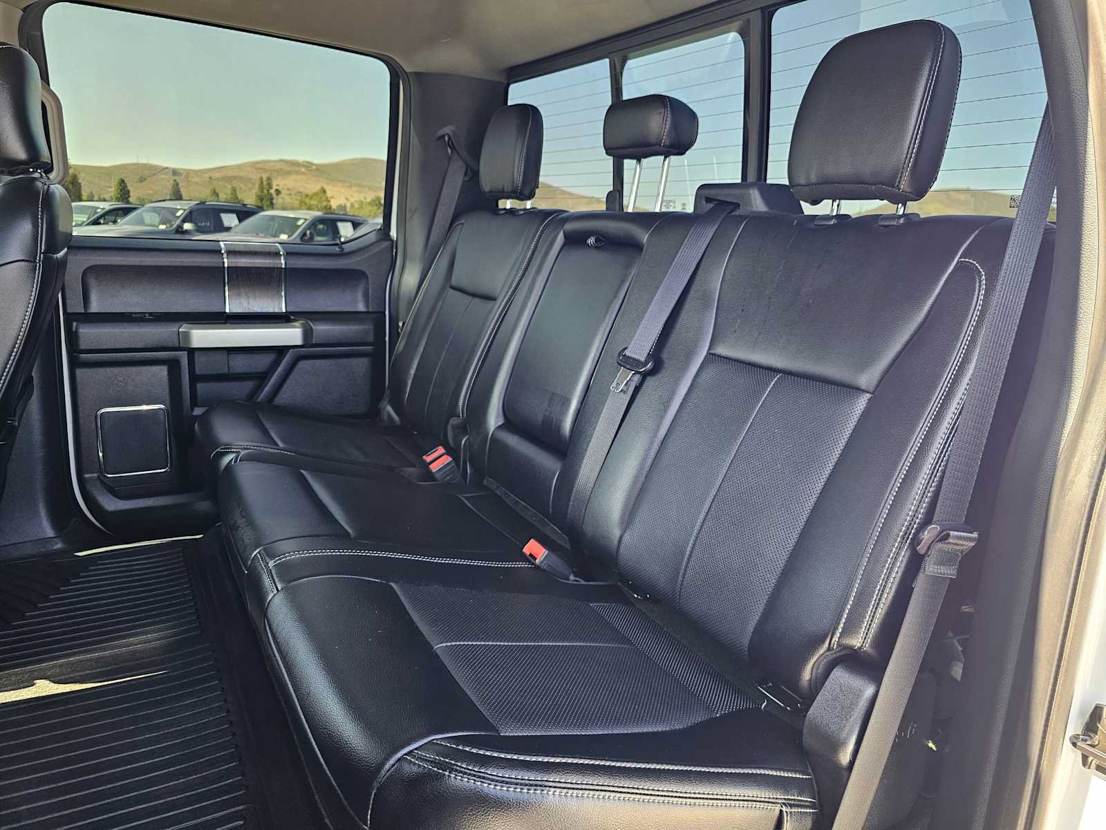 Used 2021 Ford F250 Lariat w/ Lariat Value Package AWD/4WD image 17