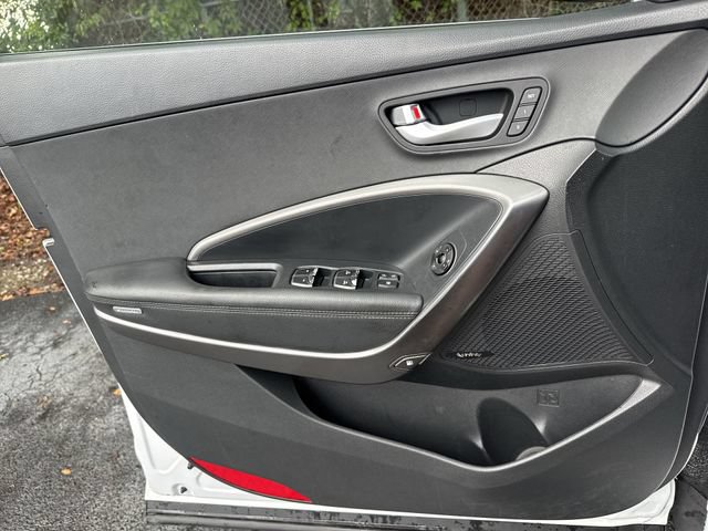 Used 2018 Hyundai Santa Fe Sport w/ Cargo Package FWD image 27