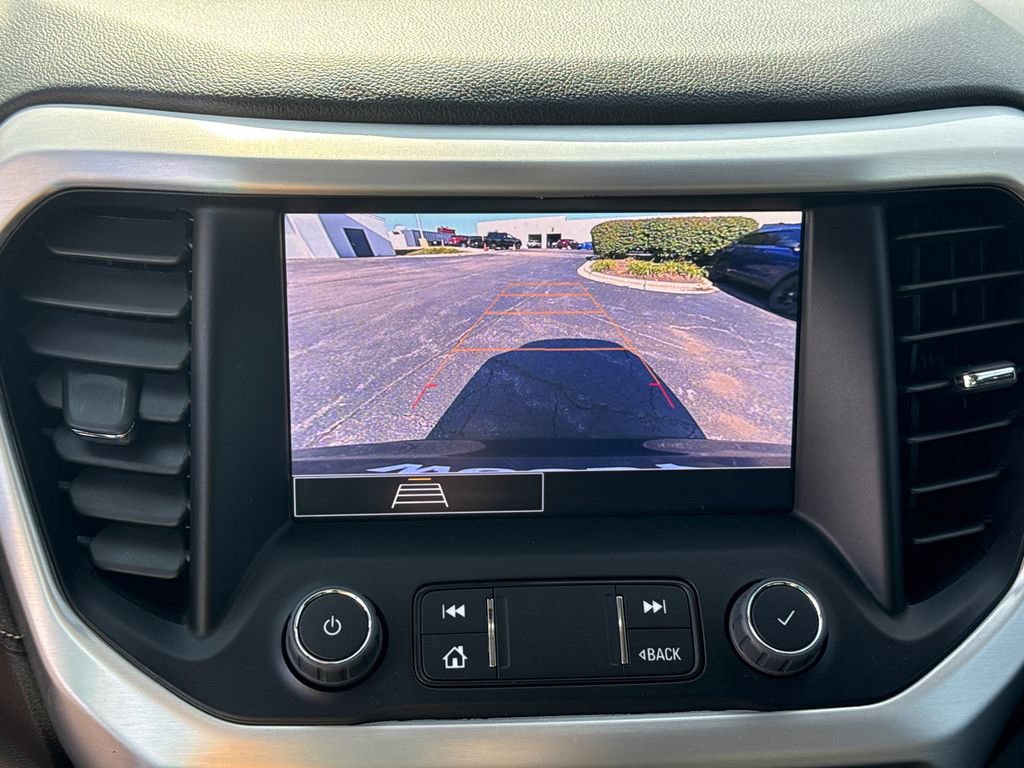 Certified 2023 GMC Acadia SLE w/ Elevation Edition AWD/4WD image 21