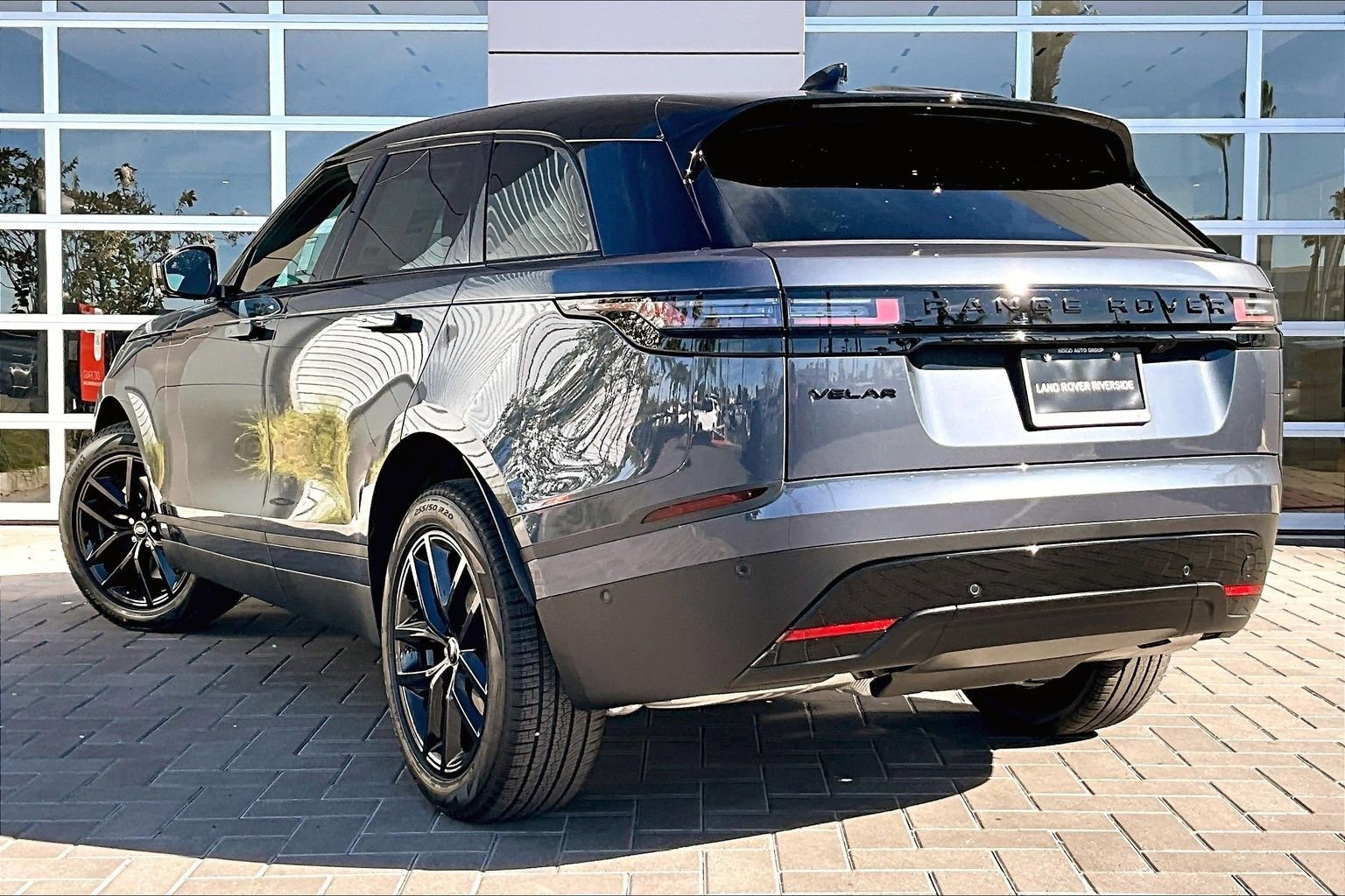 New 2026 Land Rover Range Rover Velar S image 3