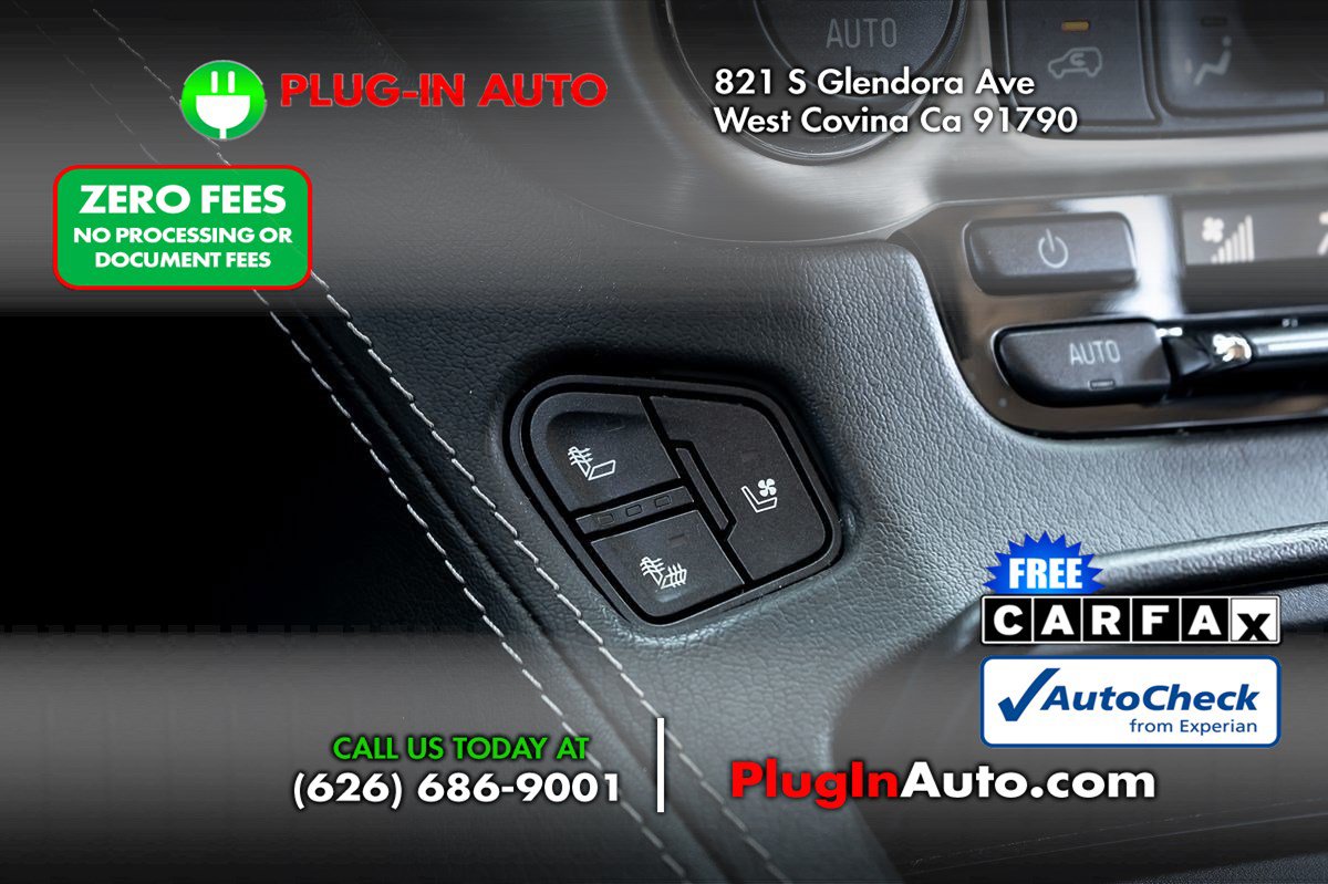 Used 2020 GMC Yukon Denali w/ Denali Premium Package AWD/4WD image 29