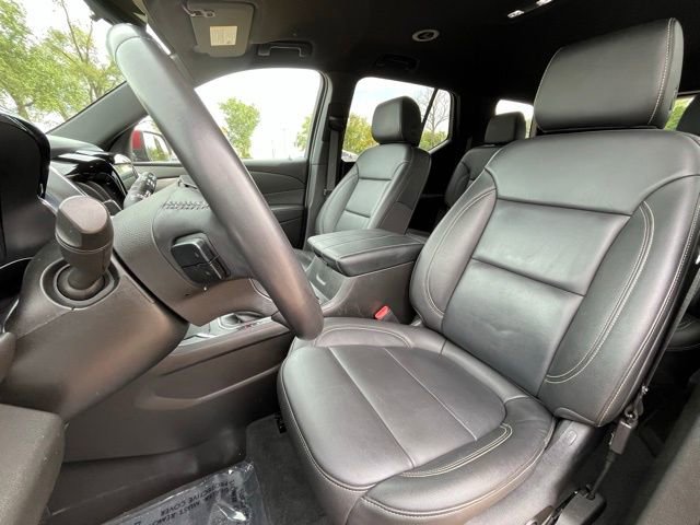 Used 2022 Chevrolet Traverse LT w/ LT Premium Package image 20