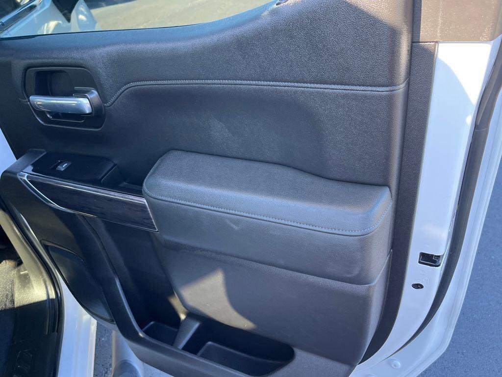 Used 2019 Chevrolet Silverado 1500 LTZ w/ LTZ Premium Package AWD/4WD image 26