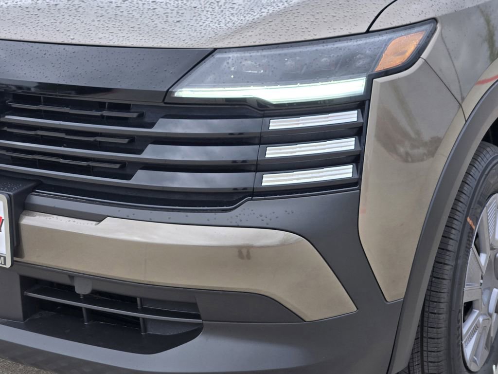 New 2026 Nissan Kicks S image 7