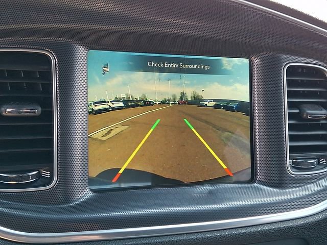 Used 2018 Dodge Charger R/T w/ Navigation & Travel Group image 17