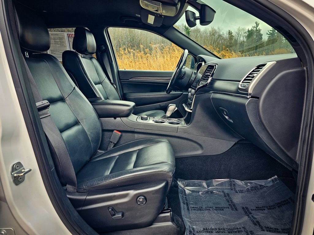 Used 2019 Jeep Grand Cherokee Limited image 44