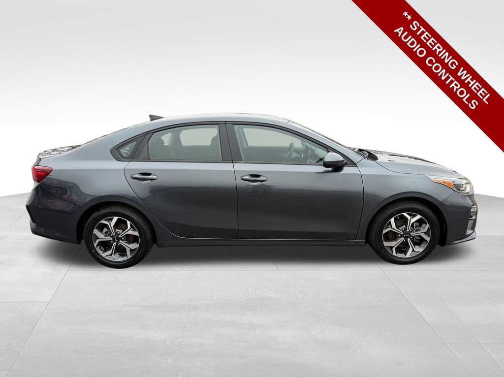 Used 2020 Kia Forte LXS image 8