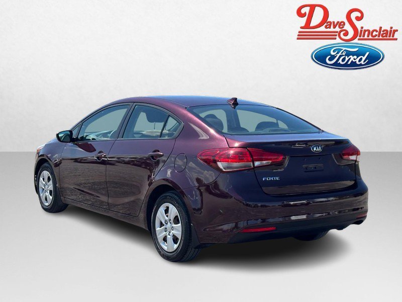 Used 2018 Kia Forte LX FWD image 9