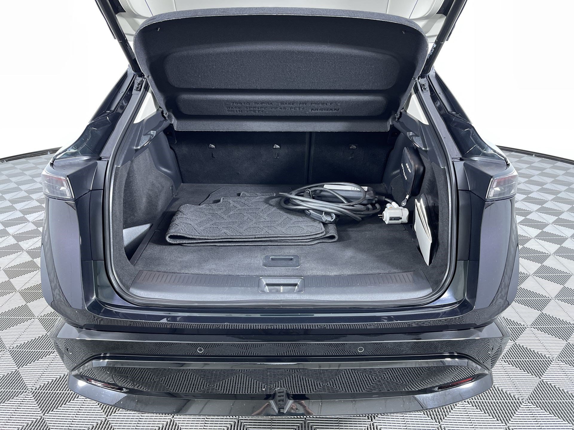 Certified 2024 Nissan Ariya AWD image 25