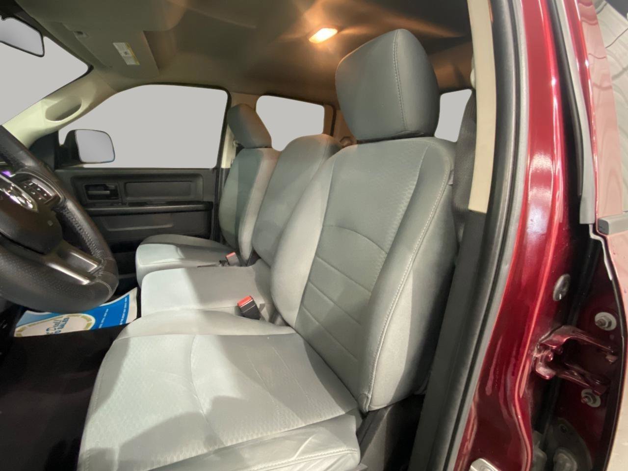 Used 2018 RAM 1500 Express image 15