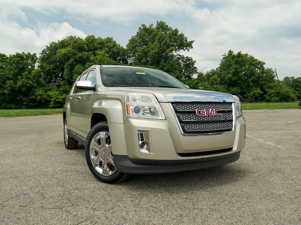 Used 2015 GMC Terrain SLT FWD image 1