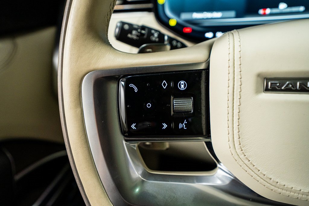 Used 2024 Land Rover Range Rover SE image 39