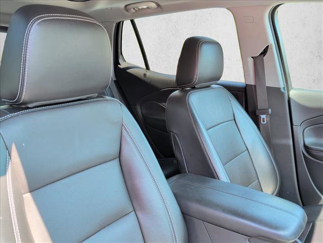 Used 2022 GMC Terrain SLT AWD/4WD image 22