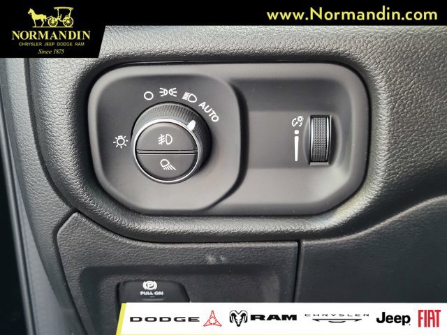 Used 2026 RAM 1500 Express RWD image 13
