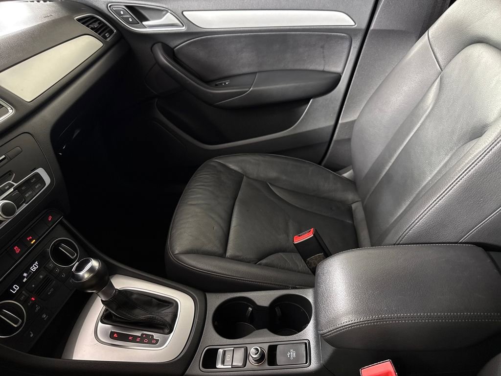 Used 2018 Audi Q3 2.0T Premium image 19