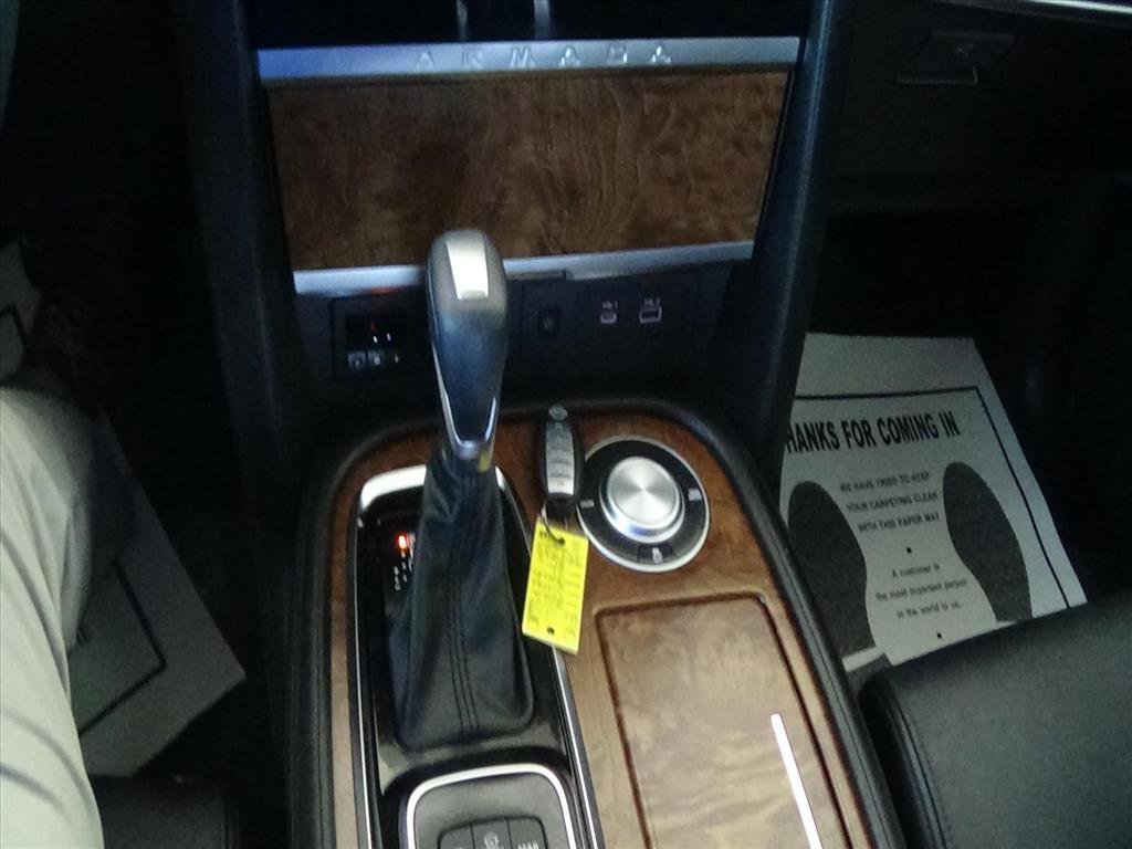 Used 2022 Nissan Armada SL w/ Captain's Chairs Package image 31