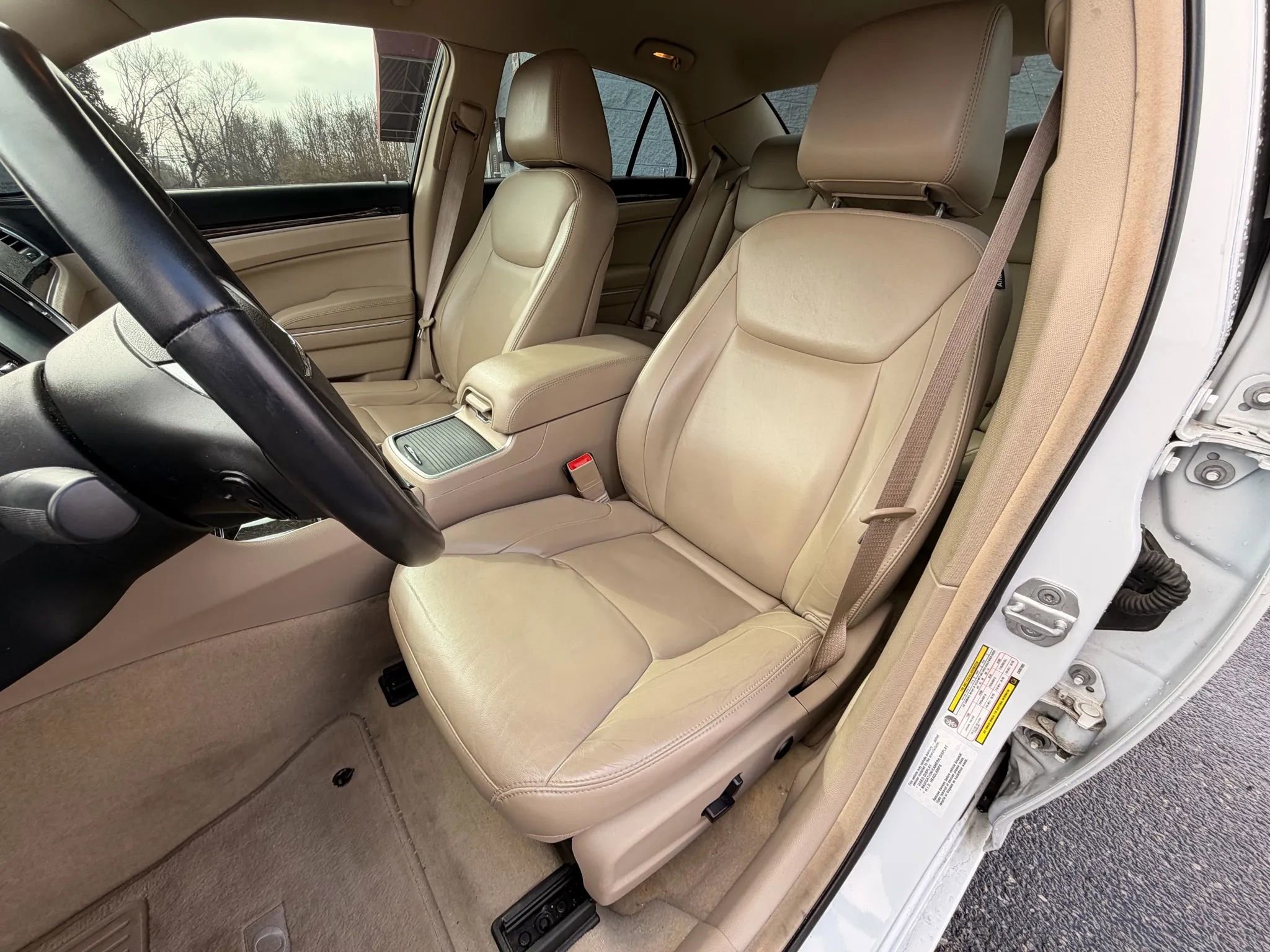 Used 2012 Chrysler 300 Limited image 10