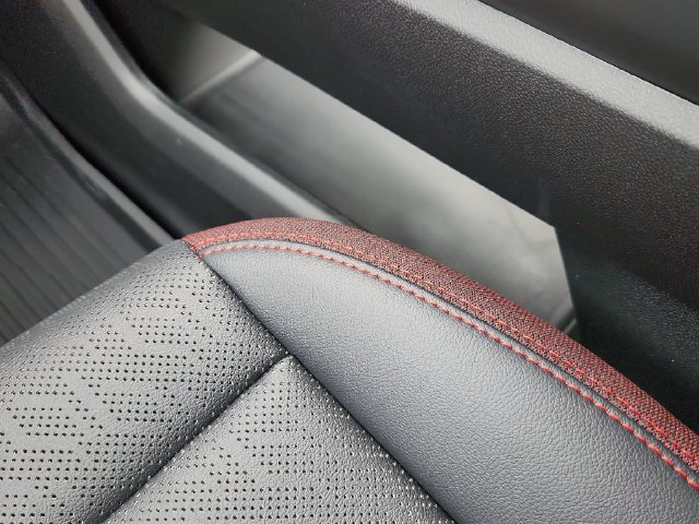 New 2027 Chevrolet Equinox RS w/ Safety and Technology Package FWD image 31