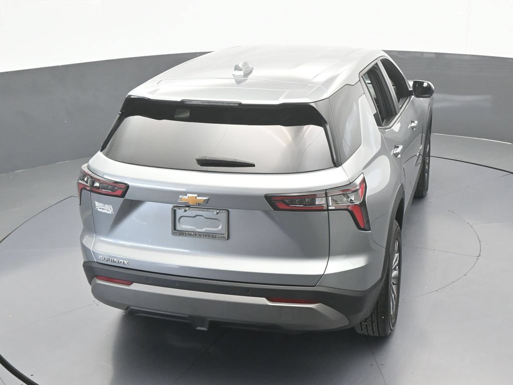 Used 2026 Chevrolet Equinox LT FWD image 47