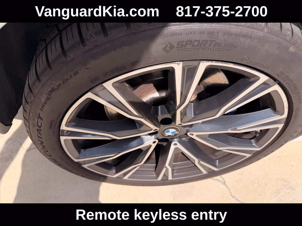Used 2021 BMW X7 M50i w/ Executive Package AWD/4WD image 10