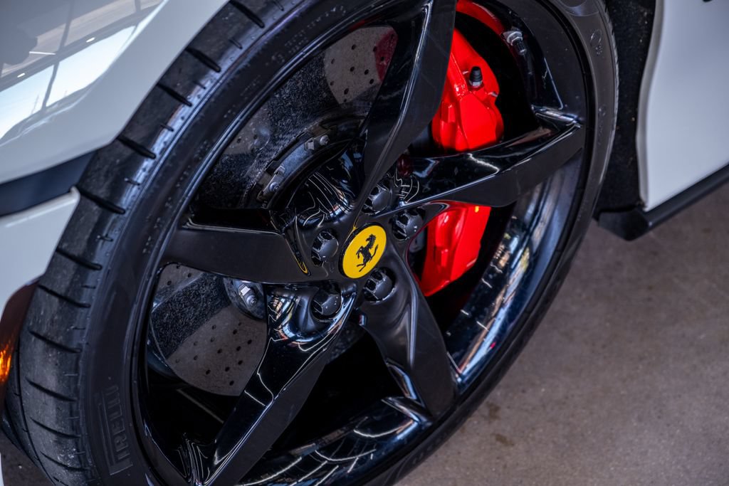 Used 2023 Ferrari Portofino M RWD image 21