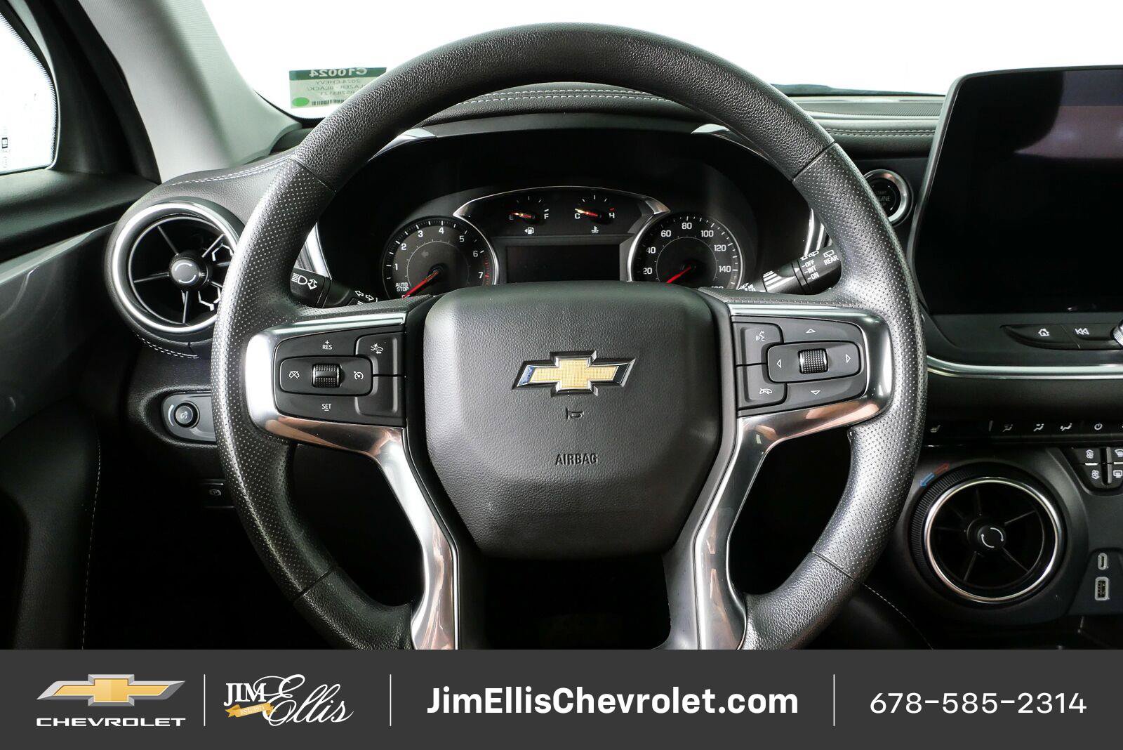 Certified 2024 Chevrolet Blazer LT w/ Convenience Package FWD image 9