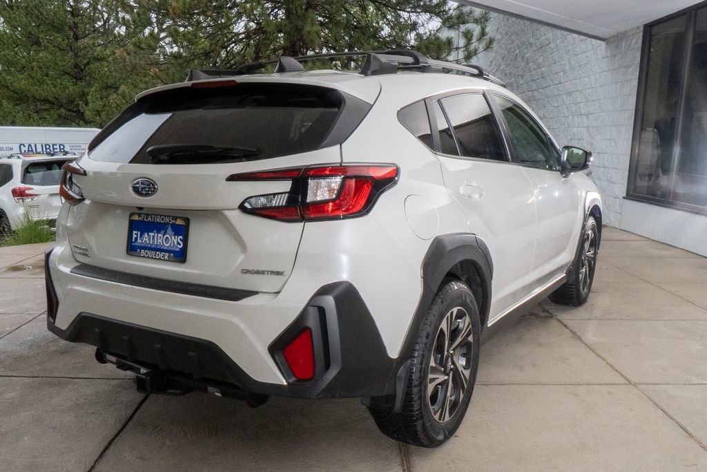 Used 2024 Subaru Crosstrek 2.0i Premium AWD/4WD image 6
