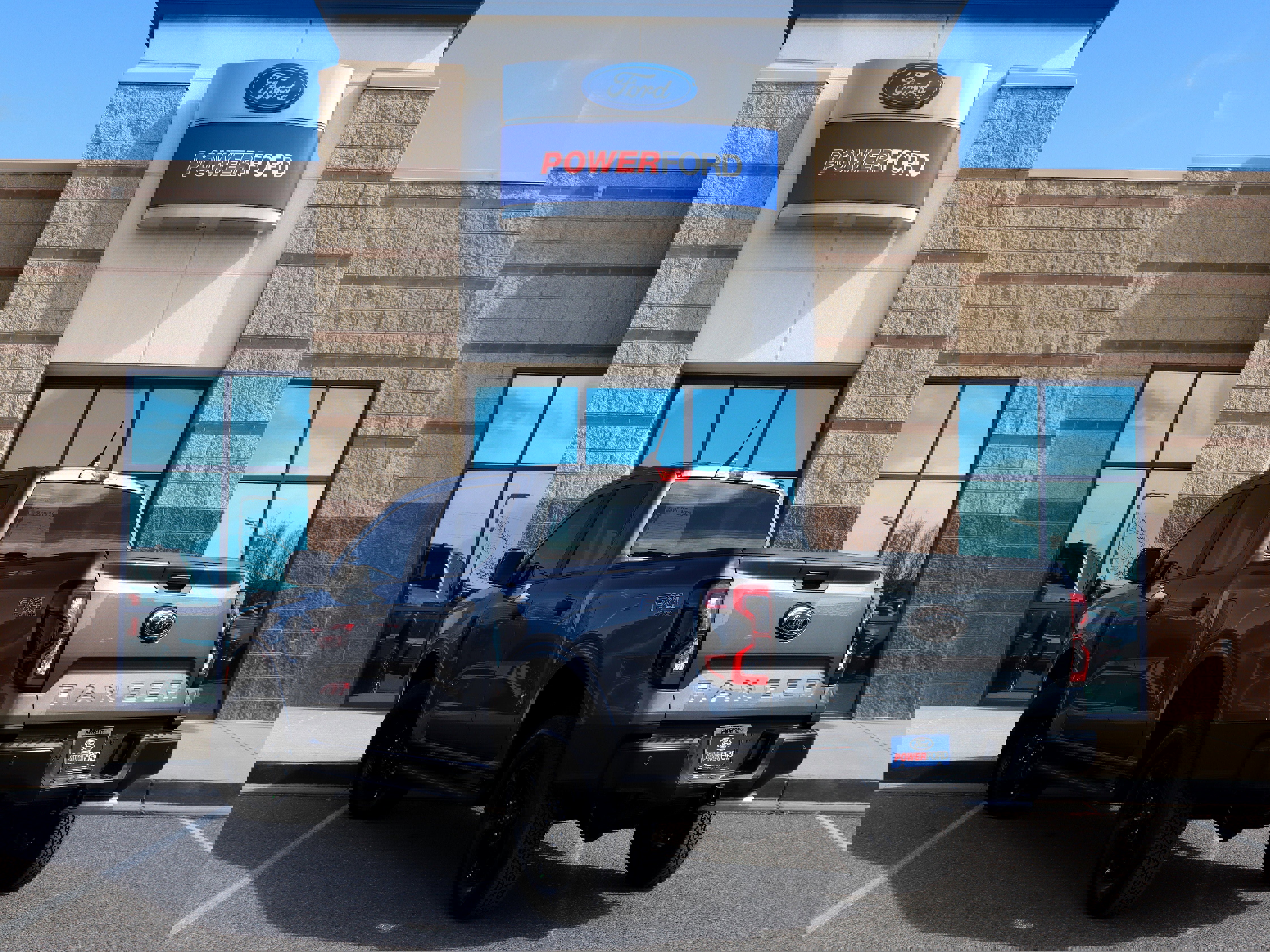 New 2025 Ford Ranger XLT w/ FX4 Off-Road Package image 8