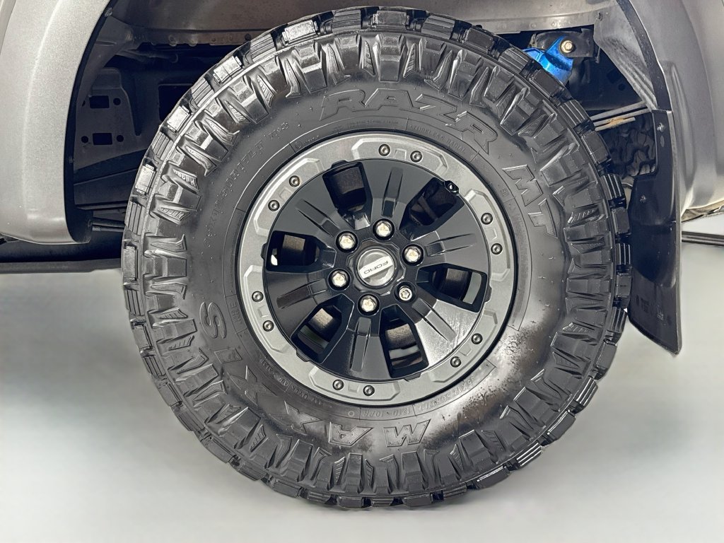 Used 2018 Ford F150 Raptor w/ Equipment Group 802A Luxury AWD/4WD image 12