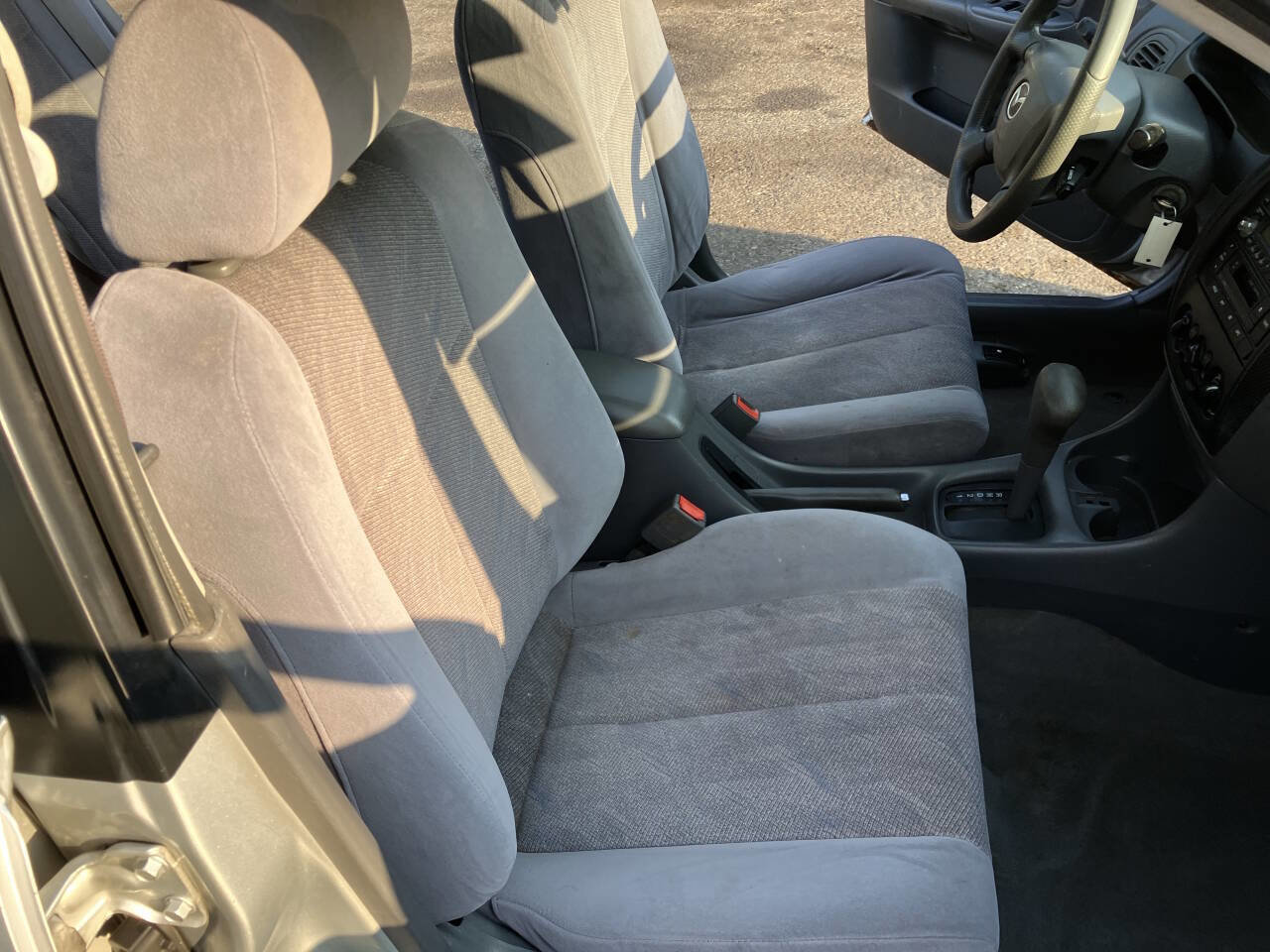 Used 2000 MAZDA Protege ES image 14